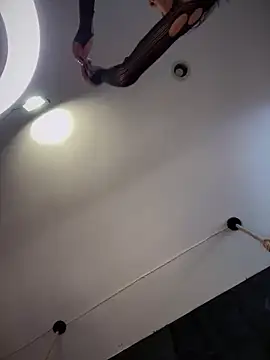 Ema azel online show from January 21, 2025, 1:43 pm