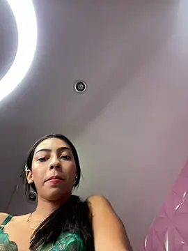 Ema azel online show from February 12, 2025, 7:45 pm