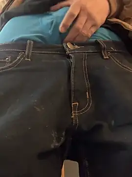 Snapshot of BIGWHITECOCKDOC36 chatting on January 11, 2025, 2:58 pm BIGWHITECOCKDOC36 online show from January 11, 2025, 2:58 pm