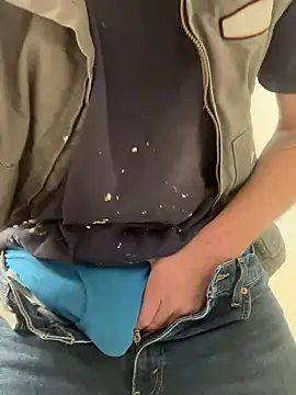 Snapshot of BIGWHITECOCKDOC36 chatting on February 12, 2025, 3:27 pm BIGWHITECOCKDOC36 online show from February 12, 2025, 3:27 pm