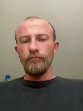 Snapshot of BIGWHITECOCKDOC36 chatting on February 19, 2025, 10:20 pm BIGWHITECOCKDOC36 online show from February 19, 2025, 10:20 pm