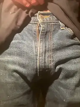 Snapshot of BIGWHITECOCKDOC36 chatting on March 16, 2025, 2:32 am BIGWHITECOCKDOC36 online show from March 16, 2025, 2:32 am