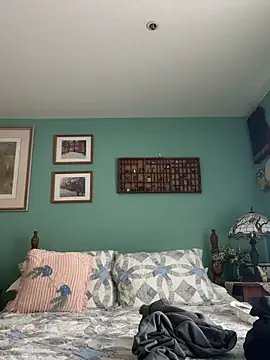 Snapshot of BIGWHITECOCKDOC36 chatting on October 31, 2025, 10:44 pm BIGWHITECOCKDOC36 online show from October 31, 2025, 10:44 pm