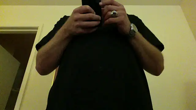 Snapshot of BIGWHITECOCKDOC36 chatting on November 7, 2025, 8:03 am BIGWHITECOCKDOC36 online show from November 7, 2025, 8:03 am