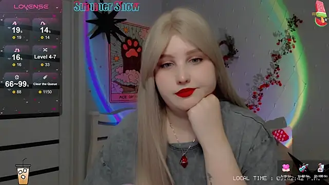 Crystal Chris online show from December 13, 2024, 7:43 pm