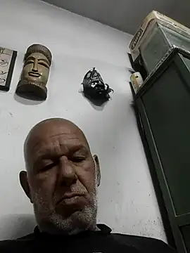 Snapshot of FabiQuilmes chatting on March 15, 2025, 1:30 am FabiQuilmes online show from March 15, 2025, 1:30 am