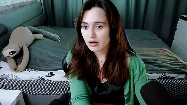 KiraYammy online show from March 13, 2025, 10:43 pm