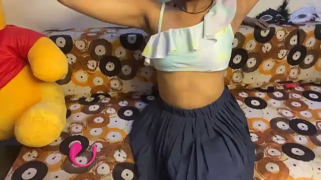 Snapshot of shuhana_ chatting on May 10, 2026, 5:01 am shuhana online show from May 10, 2026, 5:01 am