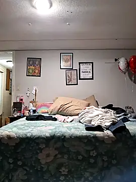 Snapshot of MagicAdmiralty5 chatting on February 17, 2026, 9:32 pm MagicAdmiralty5 online show from February 17, 2026, 9:32 pm