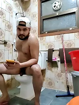 Magicman09xh online show from February 24, 2026, 4:38 pm