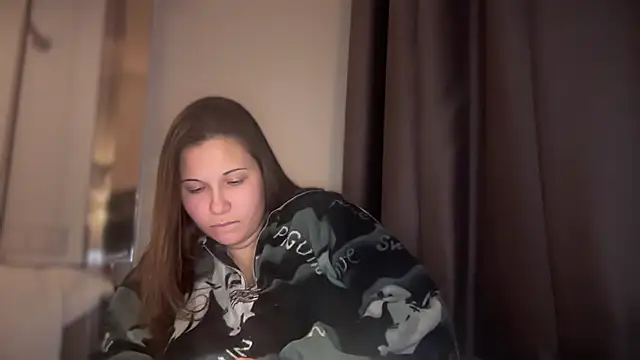 minette-sexy online show from December 3, 2025, 11:36 pm