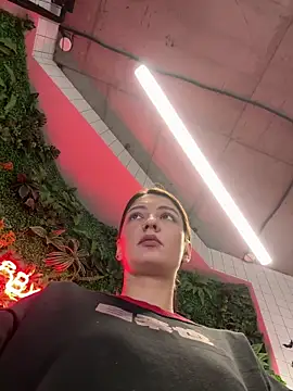 Snapshot of BabeRainbow chatting on March 2, 2025, 10:14 am BabeRainbow online show from March 2, 2025, 10:14 am