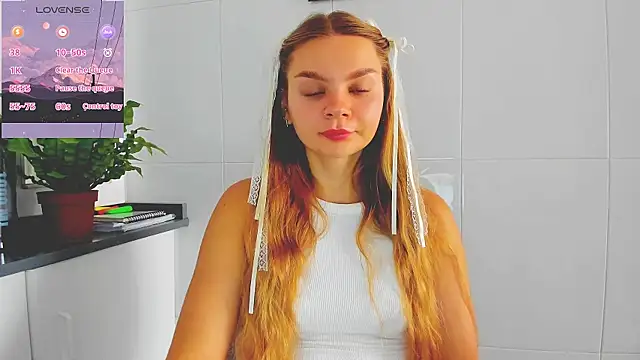 Molly sweetie online show from July 8, 2026, 6:40 am