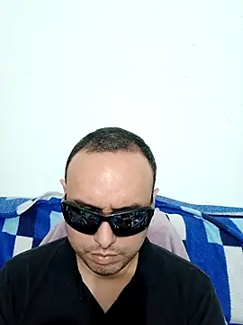 ElSunEagle online show from March 12, 2026, 12:39 am