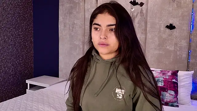 GiselOrtiz online show from October 26, 2025, 10:21 am