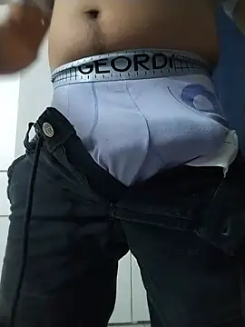 Danielitohot23cm online show from July 12, 2026, 12:12 am