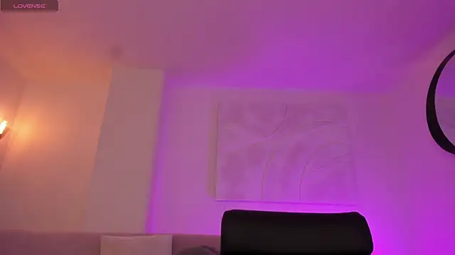 Snapshot of CorinneRusso chatting on May 24, 2026, 5:40 pm CorinneRusso online show from May 24, 2026, 5:40 pm