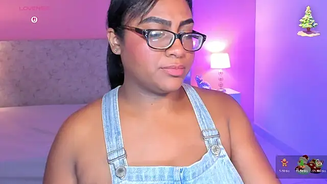 BlakmillerrGilson online show from December 2, 2025, 7:53 pm