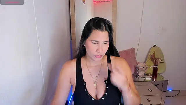 Snapshot of hellensexy chatting on May 16, 2026, 9:57 pm hellensexy online show from May 16, 2026, 9:57 pm