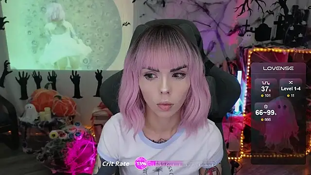 Kerry Kirk online show from November 2, 2025, 8:55 pm