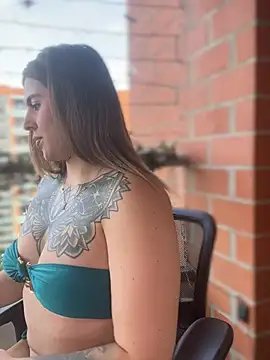 Snapshot of ValerieHilton chatting on January 11, 2025, 9:15 pm ValerieHilton online show from January 11, 2025, 9:15 pm