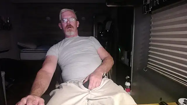 Di9ital069 online show from March 4, 2025, 1:55 am