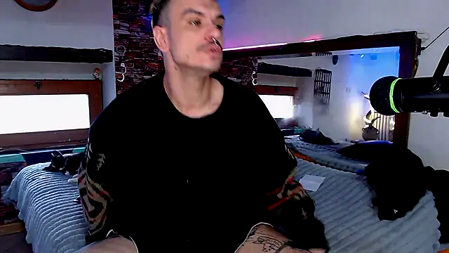 cek 186 online show from March 22, 2025, 9:02 am