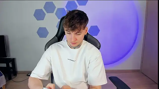 Chris Tyson online show from February 26, 2025, 12:58 pm