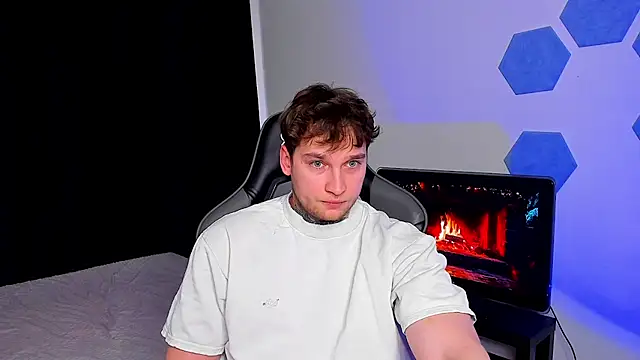 Chris Tyson online show from April 1, 2026, 1:52 pm