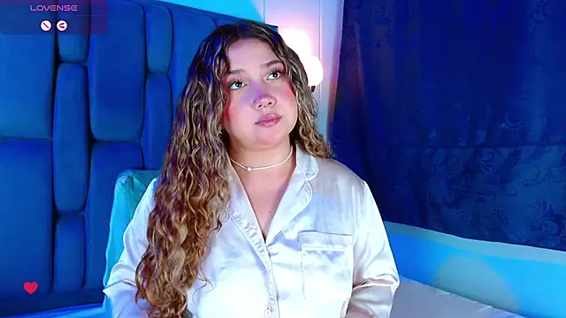 Snapshot of Cherryyquen chatting on February 8, 2025, 7:05 pm Cherryyquen online show from February 8, 2025, 7:05 pm