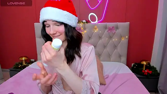 Lili flowerr online show from January 3, 2025, 3:12 pm