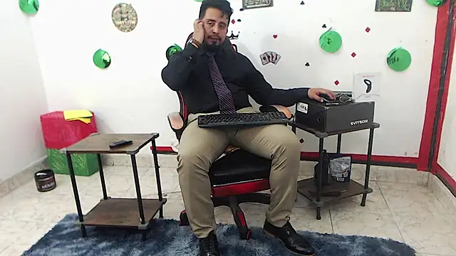 KalethBigDick online show from April 15, 2026, 7:58 pm