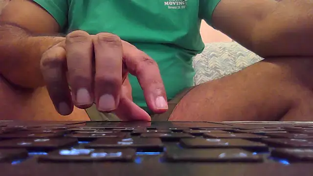 Snapshot of deltaforce1987 chatting on December 18, 2024, 1:48 am deltaforce1987 online show from December 18, 2024, 1:48 am