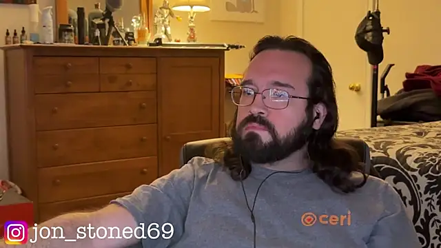 Seraph De La Luna online show from May 11, 2026, 5:24 am