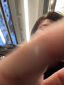 Snapshot of eveangelll chatting on November 20, 2025, 5:18 am eveangelll online show from November 20, 2025, 5:18 am