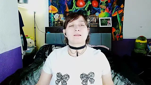 Chloenightmare online show from April 22, 2026, 7:48 pm