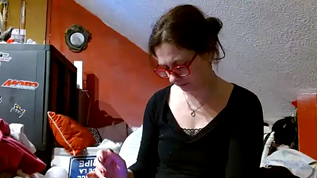 lanax online show from January 8, 2025, 1:52 pm