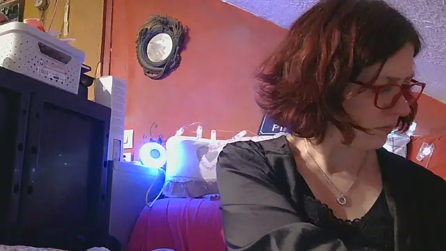 Snapshot of lanax chatting on April 17, 2026, 11:35 am lanax online show from April 17, 2026, 11:35 am