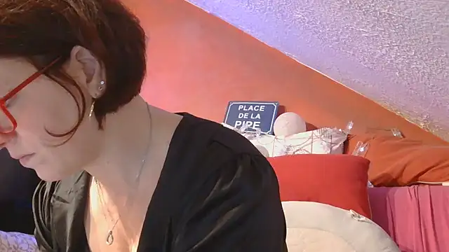 Snapshot of lanax chatting on May 5, 2026, 12:13 pm lanax online show from May 5, 2026, 12:13 pm