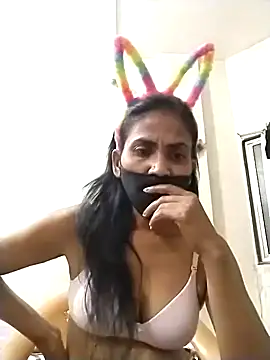 sunita6009 online show from June 26, 2026, 2:54 pm