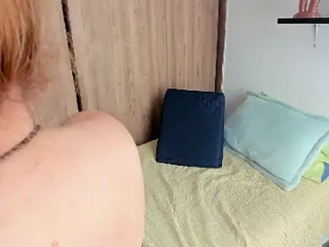 Snapshot of larossasexy chatting on February 22, 2025, 7:36 pm larossasexy online show from February 22, 2025, 7:36 pm