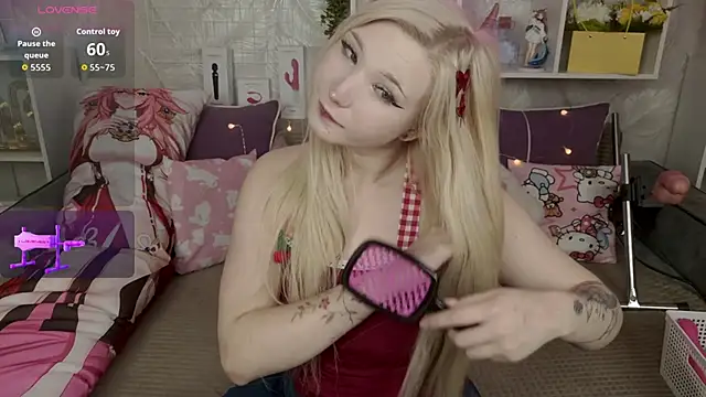 Snapshot of MeowkaKitty chatting on November 30, 2025, 1:42 am MeowkaKitty online show from November 30, 2025, 1:42 am