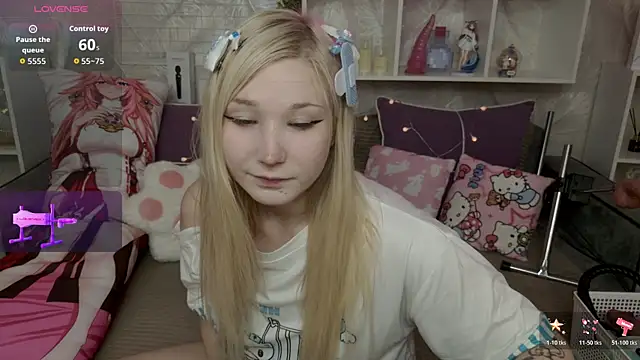 Snapshot of MeowkaKitty chatting on December 3, 2025, 1:46 am MeowkaKitty online show from December 3, 2025, 1:46 am