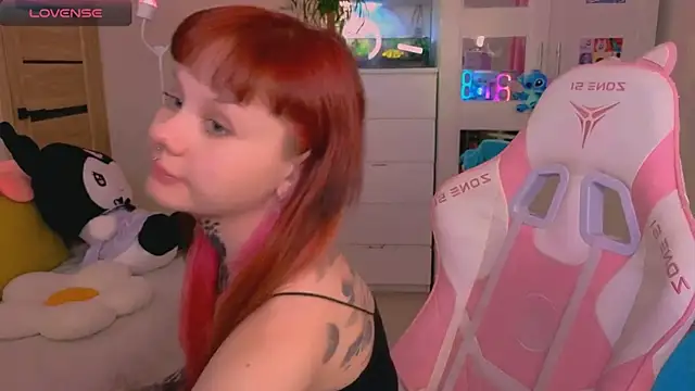 Britney Lynch online show from November 7, 2025, 9:59 pm