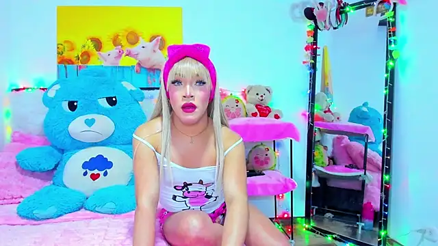 Snapshot of Candy_Candy__ chatting on December 17, 2025, 10:49 pm Candy Candy online show from December 17, 2025, 10:49 pm