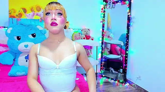 Snapshot of Candy_Candy__ chatting on April 24, 2026, 11:07 pm Candy Candy online show from April 24, 2026, 11:07 pm