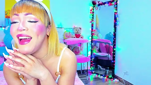 Snapshot of Candy_Candy__ chatting on May 17, 2026, 6:26 pm Candy Candy online show from May 17, 2026, 6:26 pm
