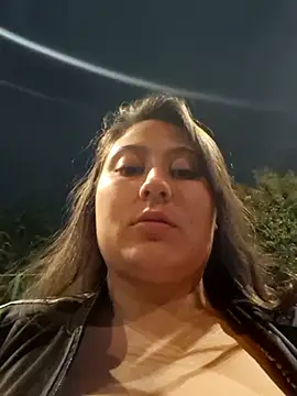 Snapshot of Celeem_ chatting on November 15, 2025, 11:21 pm Celeem online show from November 15, 2025, 11:21 pm