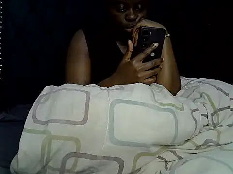 Snapshot of pocupines chatting on February 23, 2026, 5:54 pm pocupines online show from February 23, 2026, 5:54 pm