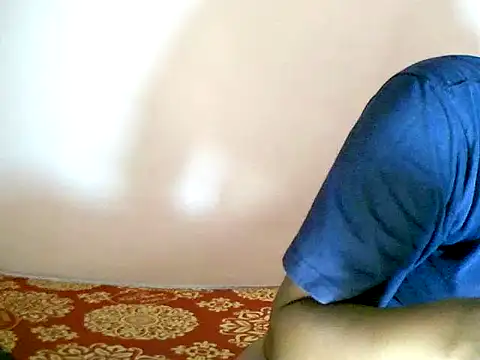 Snapshot of Pretty_sakura27 chatting on February 2, 2025, 2:13 pm Pretty sakura27 online show from February 2, 2025, 2:13 pm